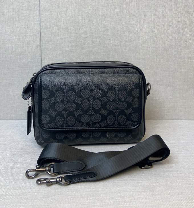 Picture of Coach Mens Bags _SKUfw167259073fw